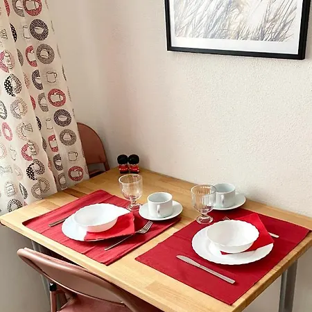 Stay In Aux: Central 2-Room Apartment with 24/7 Check-In Augsburg Exterior photo